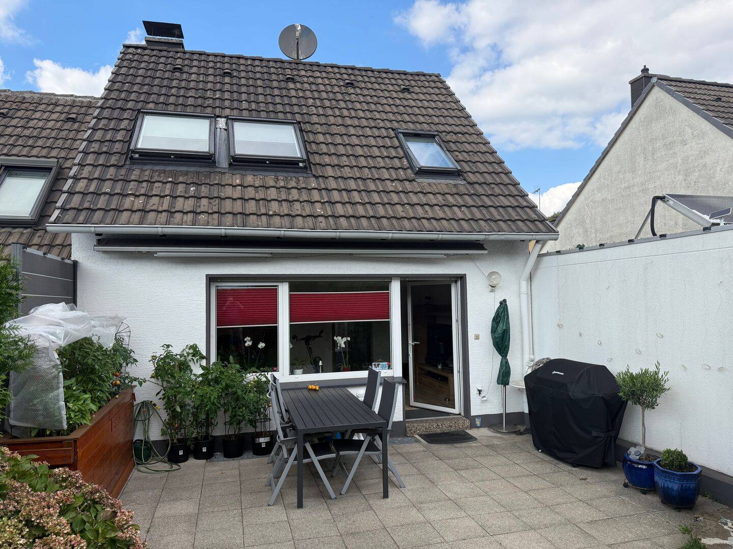 Witten-Annen: Einfamilien-Doppelhaushälfte. 3,5 Zimmer, 118m², kl. Garten und Garage, 58453 Witten