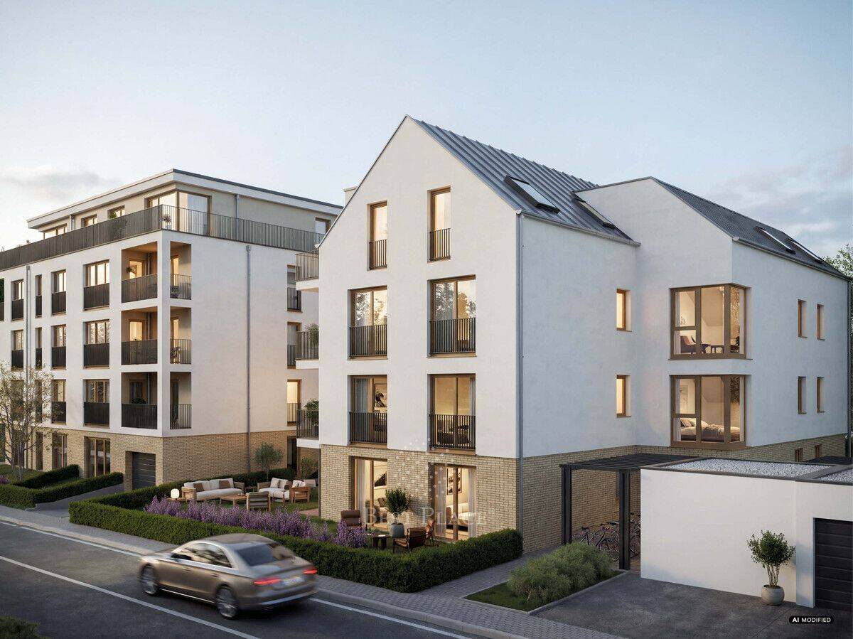 Dem Alltag die Krone aufsetzen: 3-Zimmer-Penthouse mit über 81 m² und Balkon in Frankfurt, 60437 Frankfurt am Main