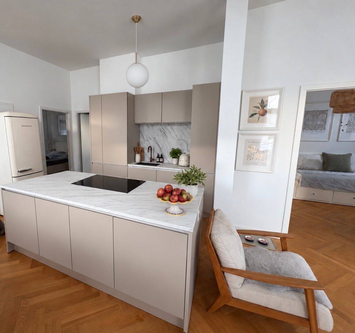 Nachmieter Gesucht- Lichtdurchflutete 82qm Wohnung in Dettingen, 72581 Dettingen an der Erms