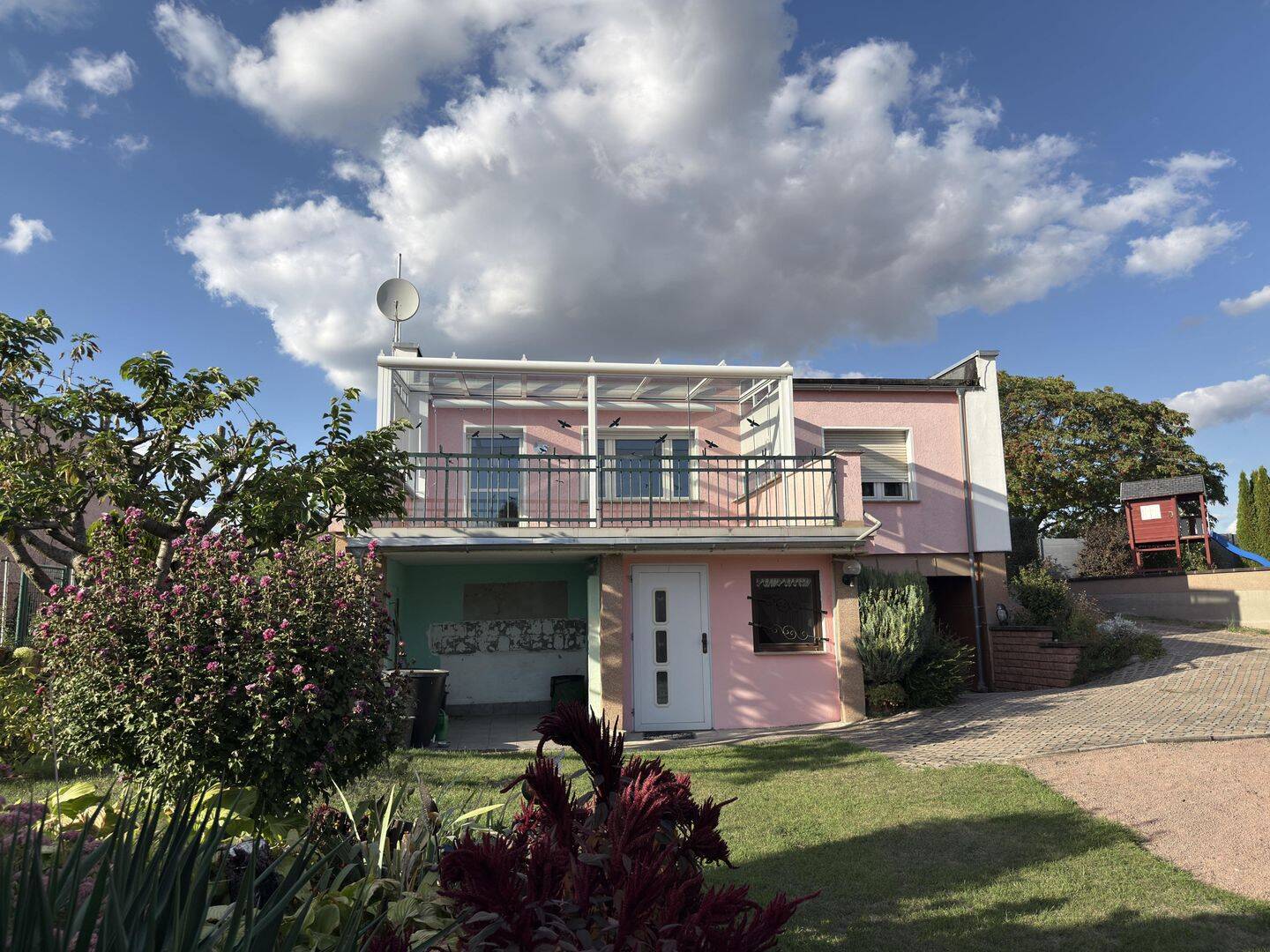 Bungalow mit Platz & Potenzial, 6118 Halle (Saale)
