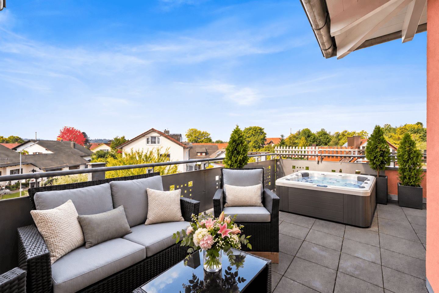 Wohnen mit Weitblick – 3 Zimmer und eine Dachterrasse, die begeistert, 86529 Schrobenhausen