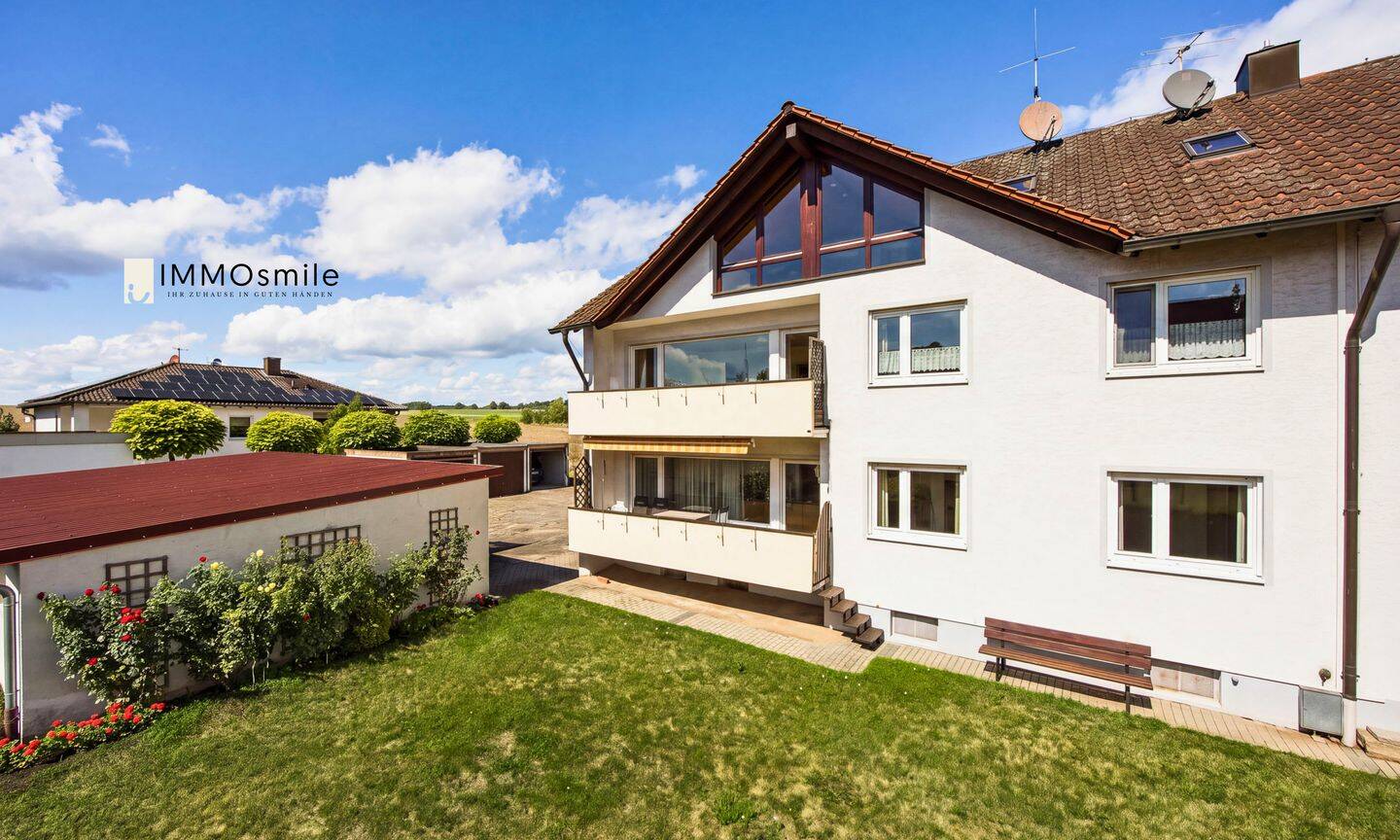 Helle 2-Zimmer-Dachgeschosswohnung mit Weitblick – idyllisch gelegen in Uttenreuth b. Erlangen, 91080 Uttenreuth
