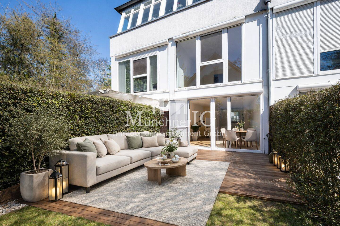 MÜNCHNER IG: Exklusive Maisonettewohnung mit Haus-im-Haus-Charakter und sonnigem Garten in Solln, 81477 München (Thalk. Obersendl.-Forsten-Fürstenr.-Solln)