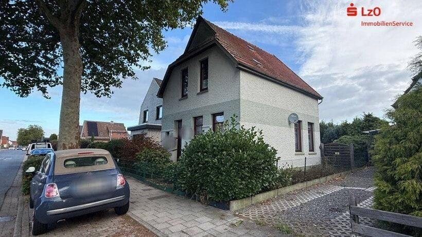 Charmante Immobilie auf großem Grundstück, 27751 Delmenhorst