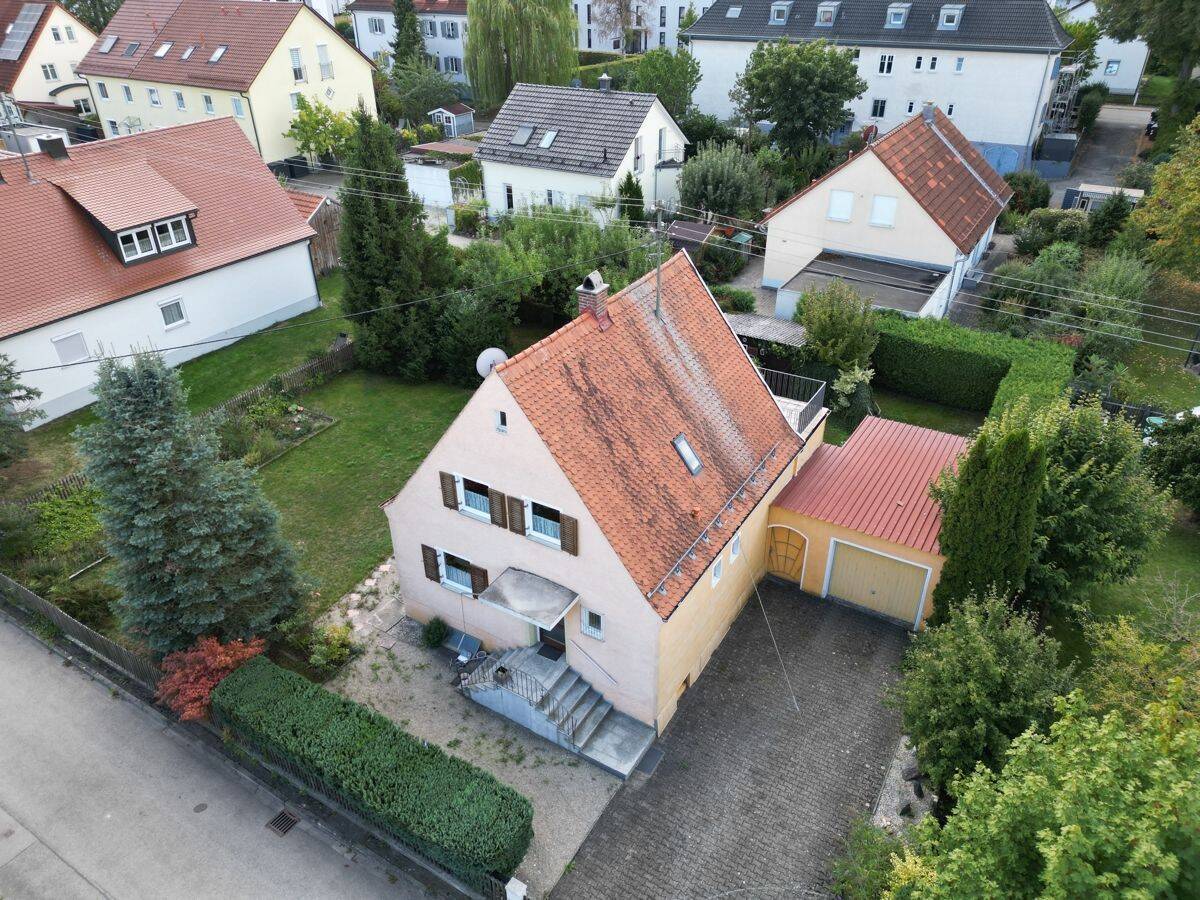 Ca. 722 m² Grundstück mit Altbestand für Ihre neue Wohnidee, 86399 Bobingen