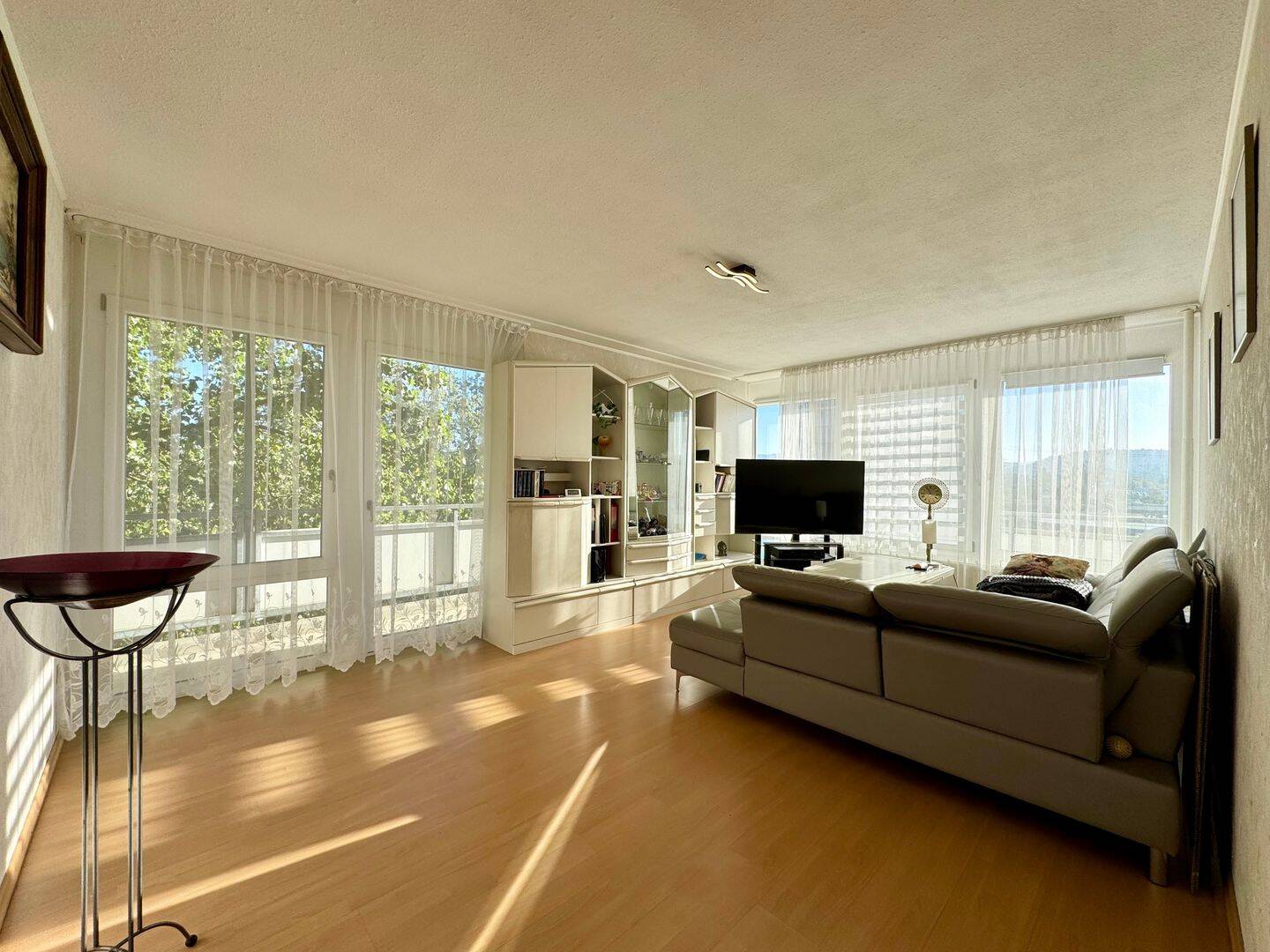 2-Zi-Wohnung mit großem Balkon + EBK * KfZ-Stellplatz * Leerstehend * 77933 Lahr, 77933 Lahr/Schwarzwald