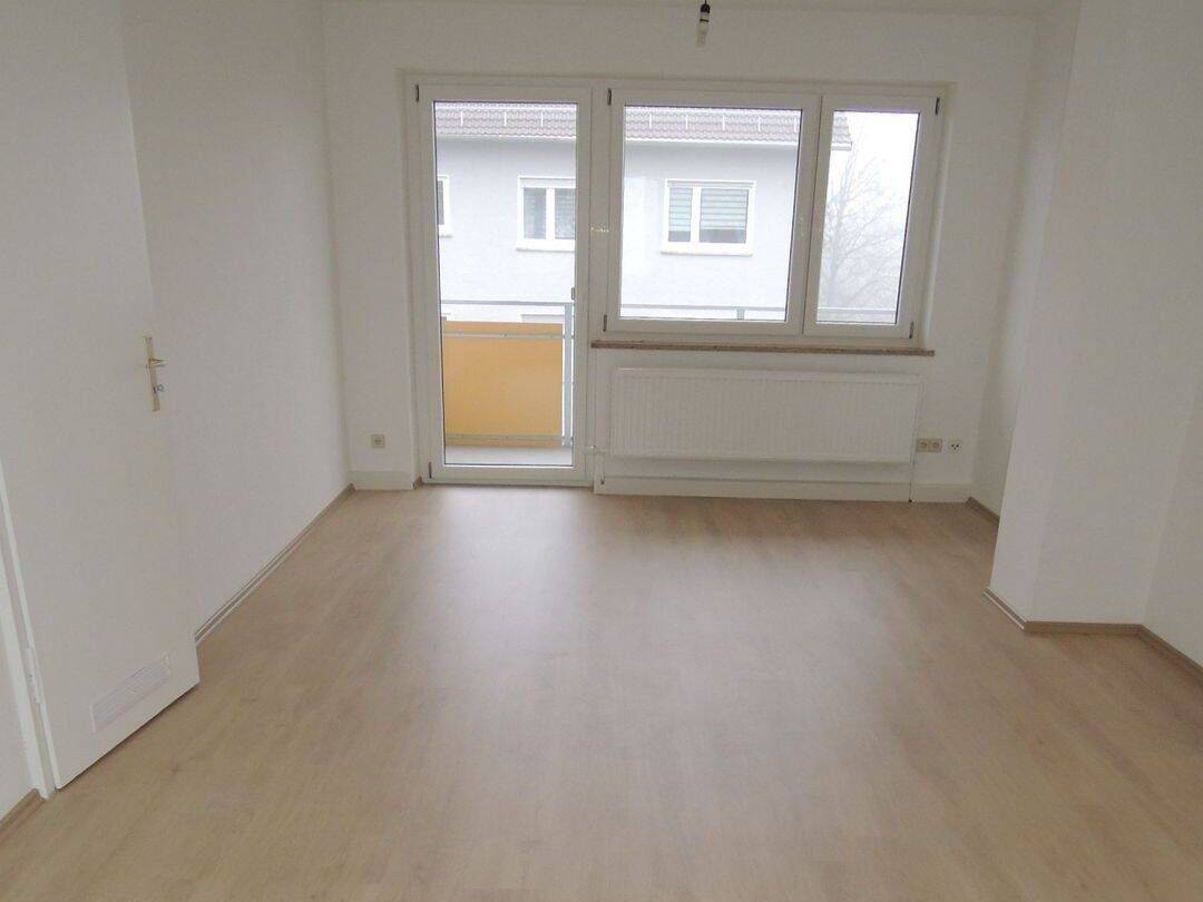 Provisionsfrei – 4-Zi.-Wohnung, Ulm-Kuhberg, 89077 Ulm (Söflingen Weststadt)
