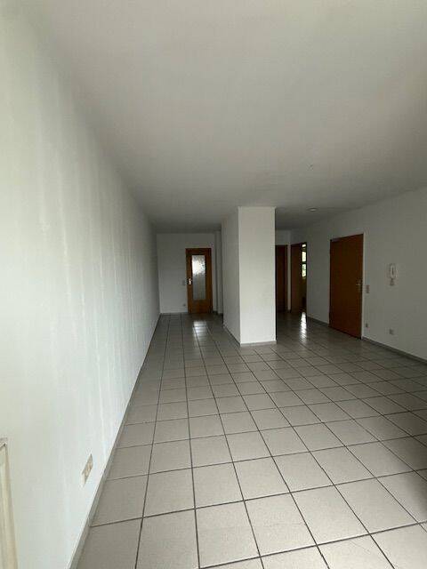 Röpke + Partner Immobilien: Gemütliche 2-Zimmer-Wohnung mit Balkon, 75179 Pforzheim