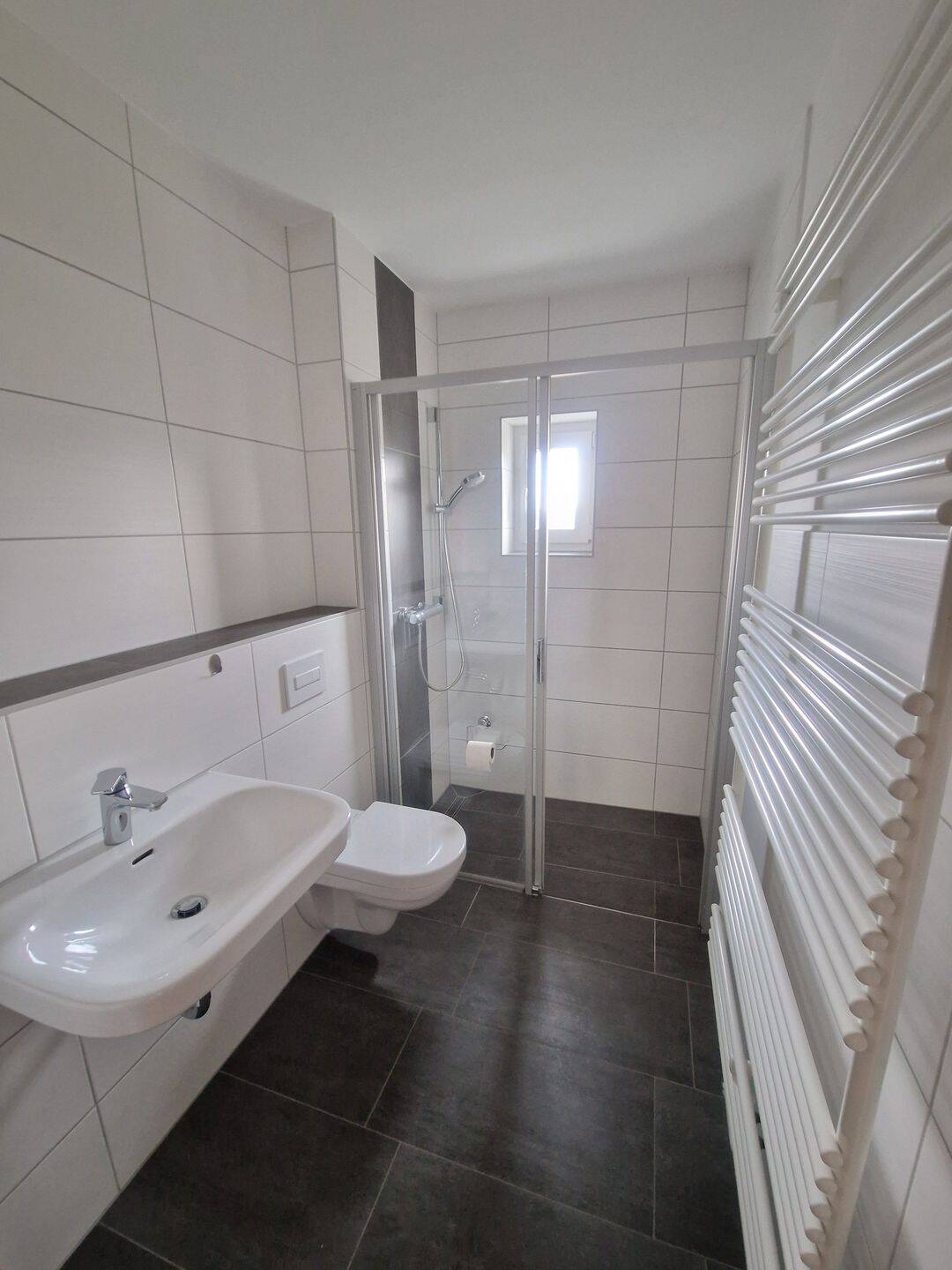 top moderne 2 Raumwohnung in Schönebeck, 39218 Schönebeck (Elbe)
