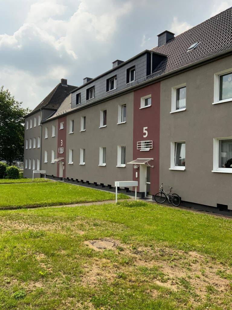 3-Zimmer-Dachgeschosswohnung mit Laminat in Bochum Harpen, 44807 Bochum (Bergen Grumme Hofstede Riemke)