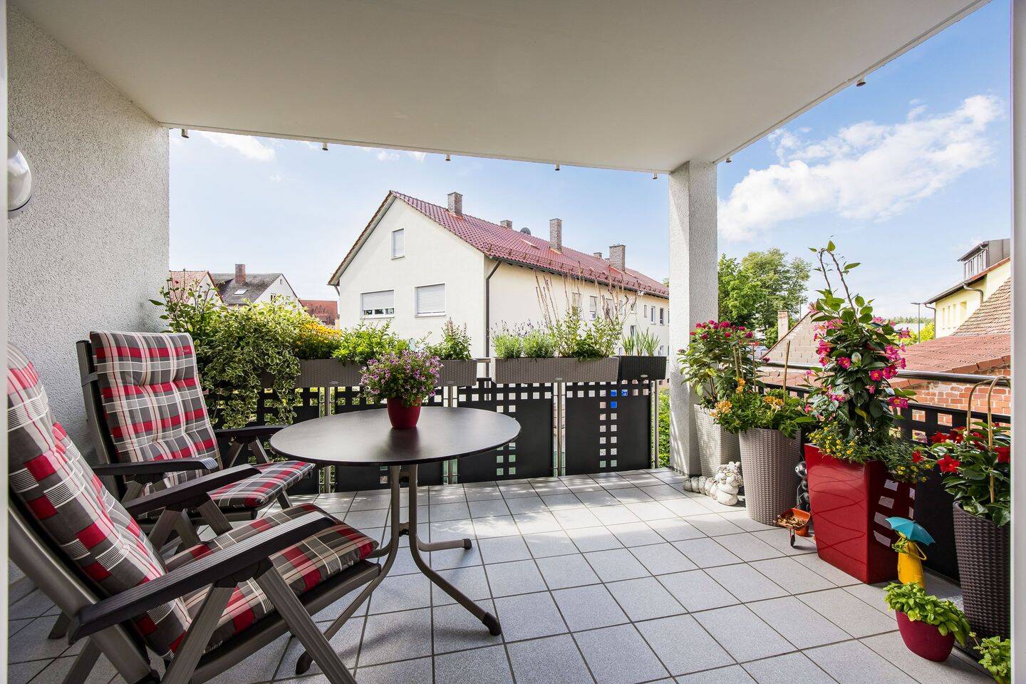 Moderne 3-Zimmer-Wohnung mit Süd-Balkon, Aufzug und energieeffizienter Wärmepumpe, 90475 Nürnberg