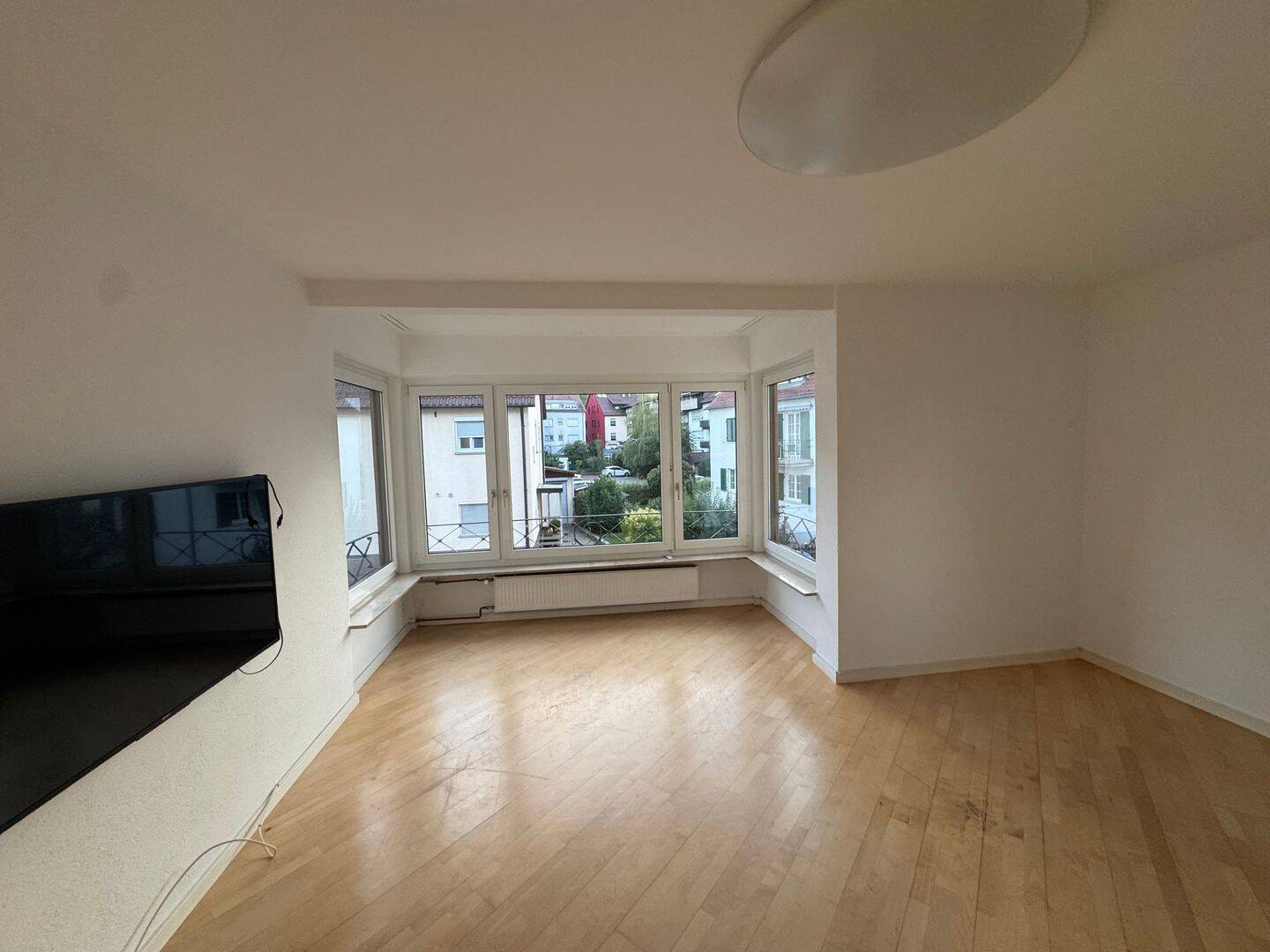 Mietwohnung, 3,5 Zimmer, 120 m², in Stuttgart, 70327 Stuttgart