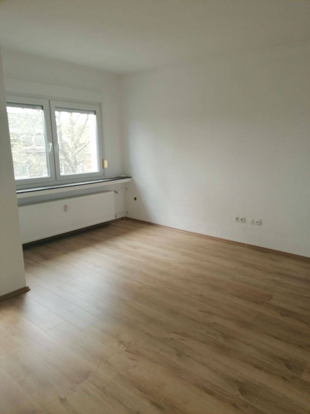 Frisch, renovierte 3,5-Zimmer-Wohnung in Duisburg-Aldenrade zu vermieten, 47179 Duisburg (Aldenrade Alt-Walsum Fahrn Vierlinden Wehofen)