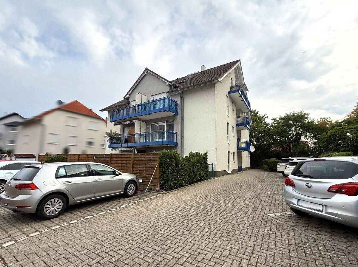 *Gemütliche 2-Zimmer-Wohnung mit Balkon & Stellplatz*, 65468 Trebur