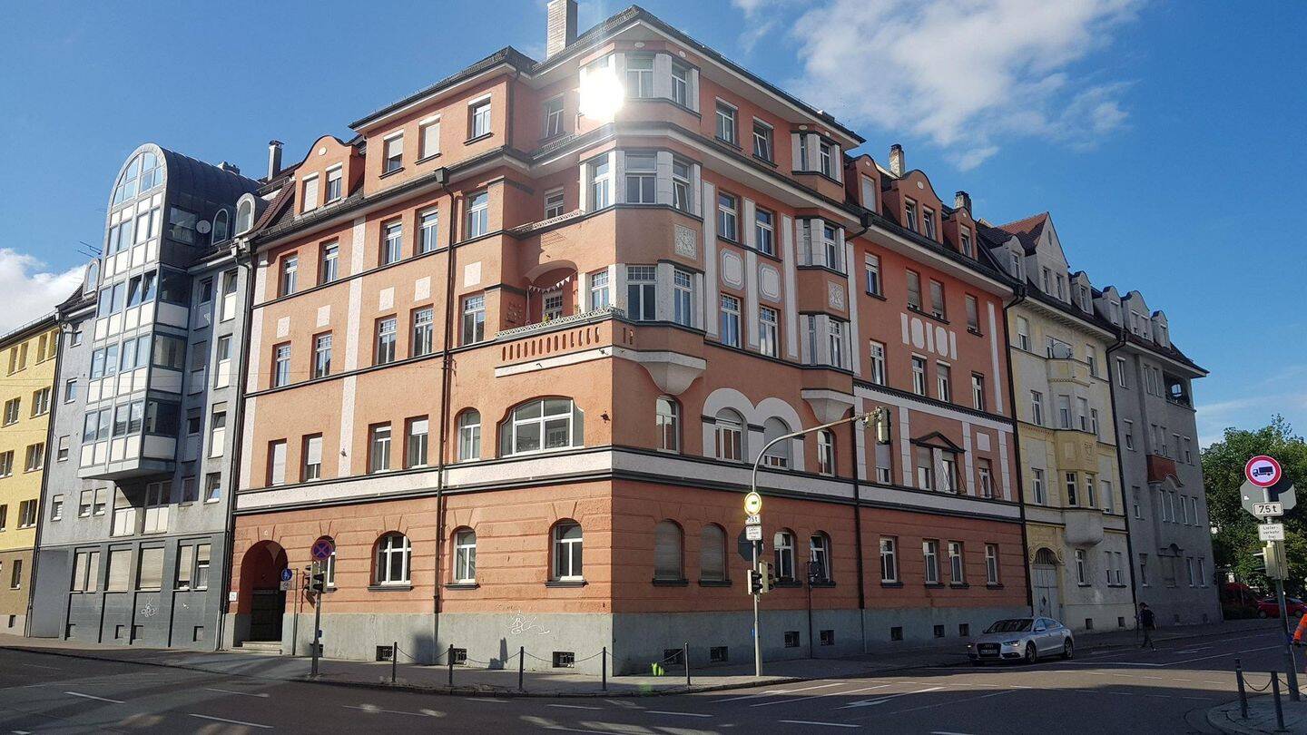 Große 3 Zimmer Altbau Wohnung mit Charm in Neu-Ulm Mitte, 89231 Neu-Ulm