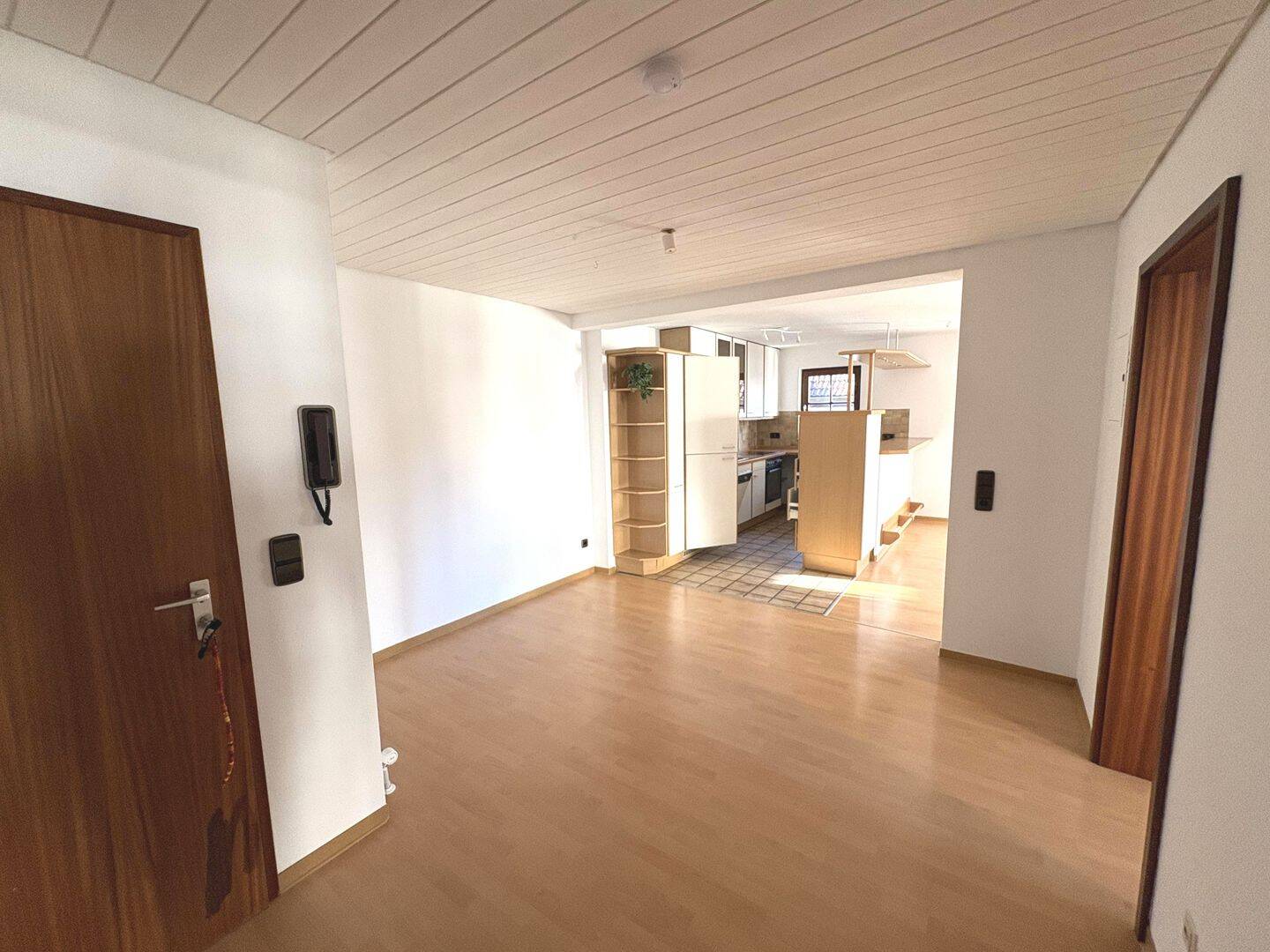 Gepflegte 3,5 Zimmerwohnung mit Garage, 71101 Schönaich