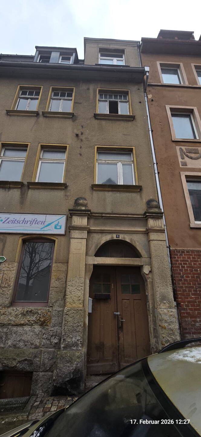 Ihre Chance auf Wohnen UND Business: Charmante Wohnung mit Eckladen, 8280 Aue-Bad Schlema