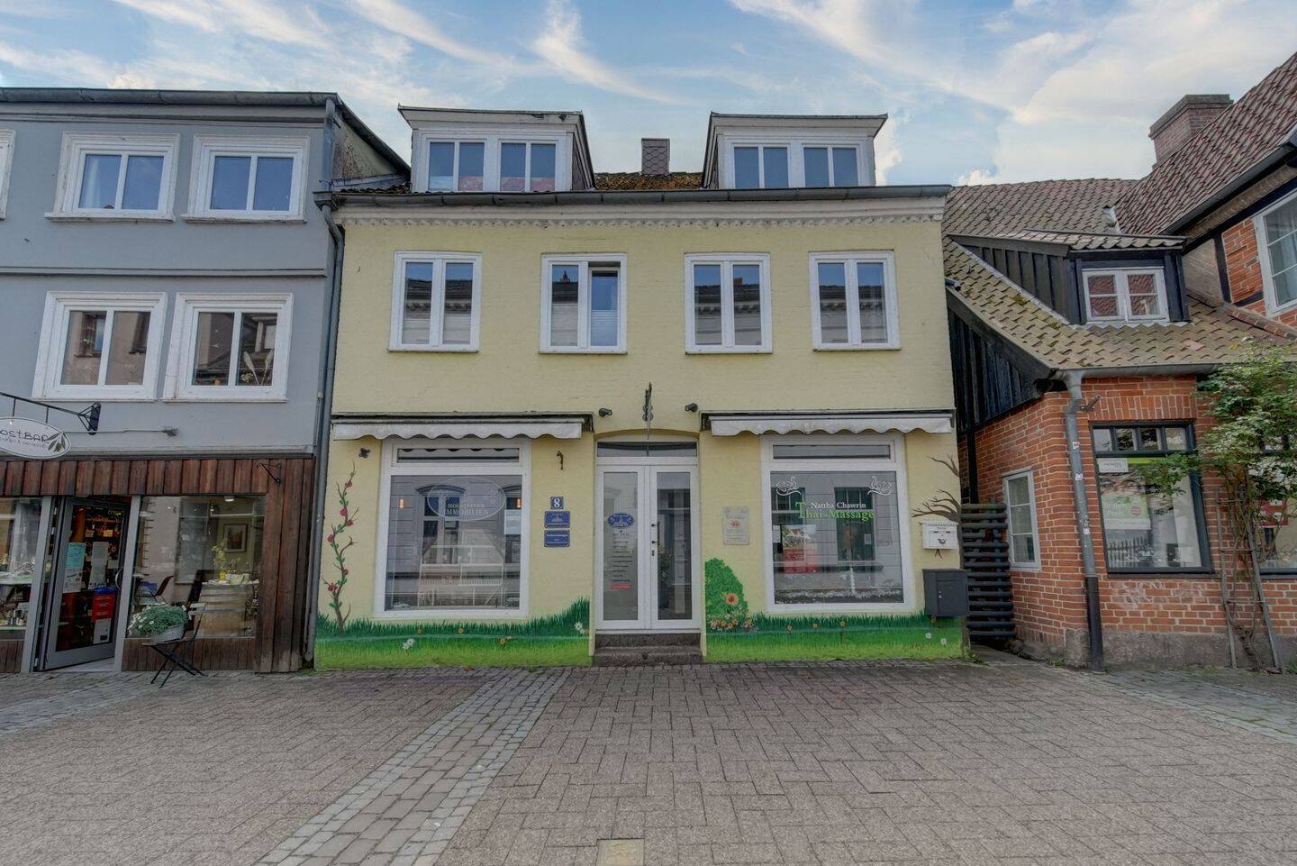 PROVISIONSFREI VON PRIVAT! Preetz Zentrum – 2 kl.Läden – 2 Ferienwohnungen – nur wenige Meter vom Markt entfernt, 24211 Preetz
