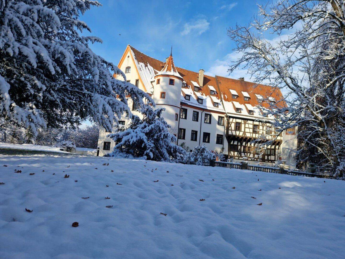 Wohnen im Schloss Neufra auf 95m² 2 Zimmer möbliert, 88499 Riedlingen