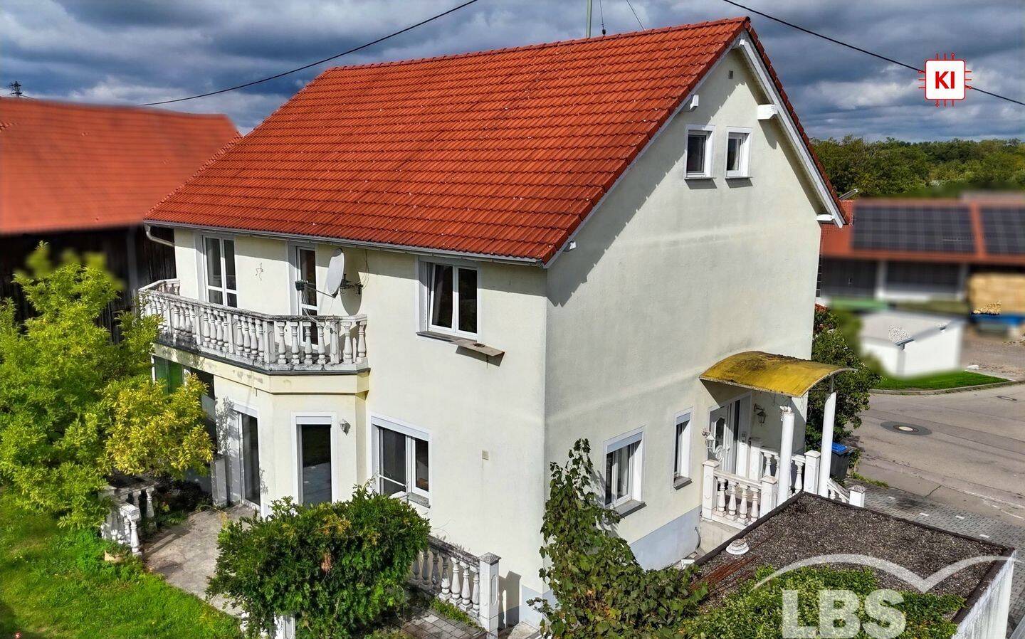 vielseitiges Einfamilienhaus mit 257 m² Wohnfläche, 89278 Nersingen