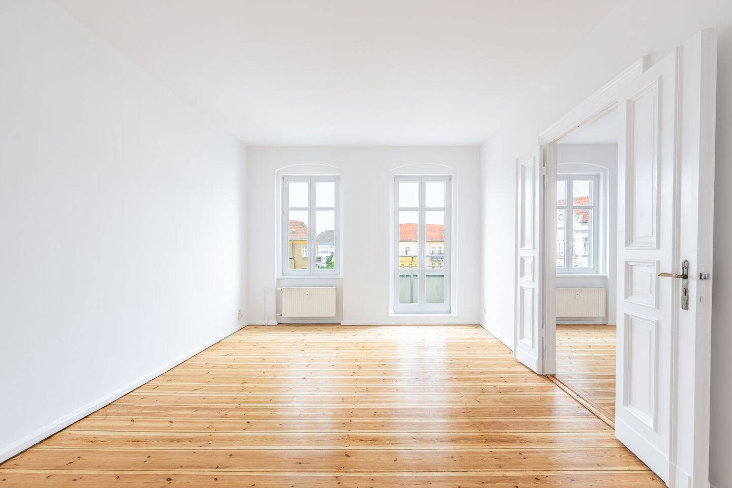 Repräsentativer Altbau im Erstbezug nach Renovierung, 10245 Berlin (Friedrichshain-Kreuzberg Friedrichshain)