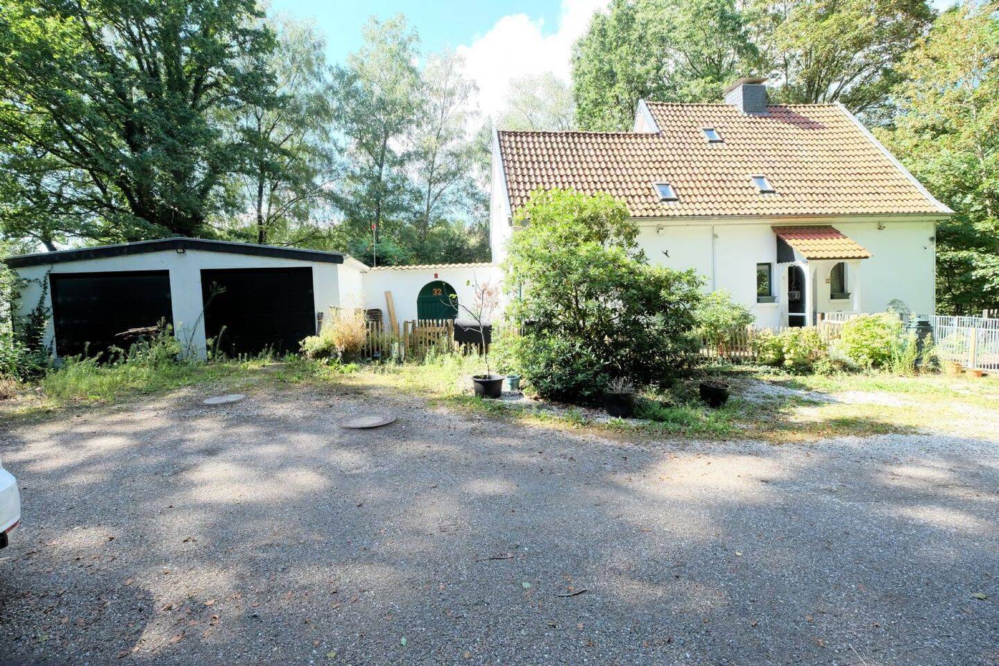 Freistehendes Wohnhaus in absoluter Alleinlage mitten im Wald, 47551 Bedburg-Hau