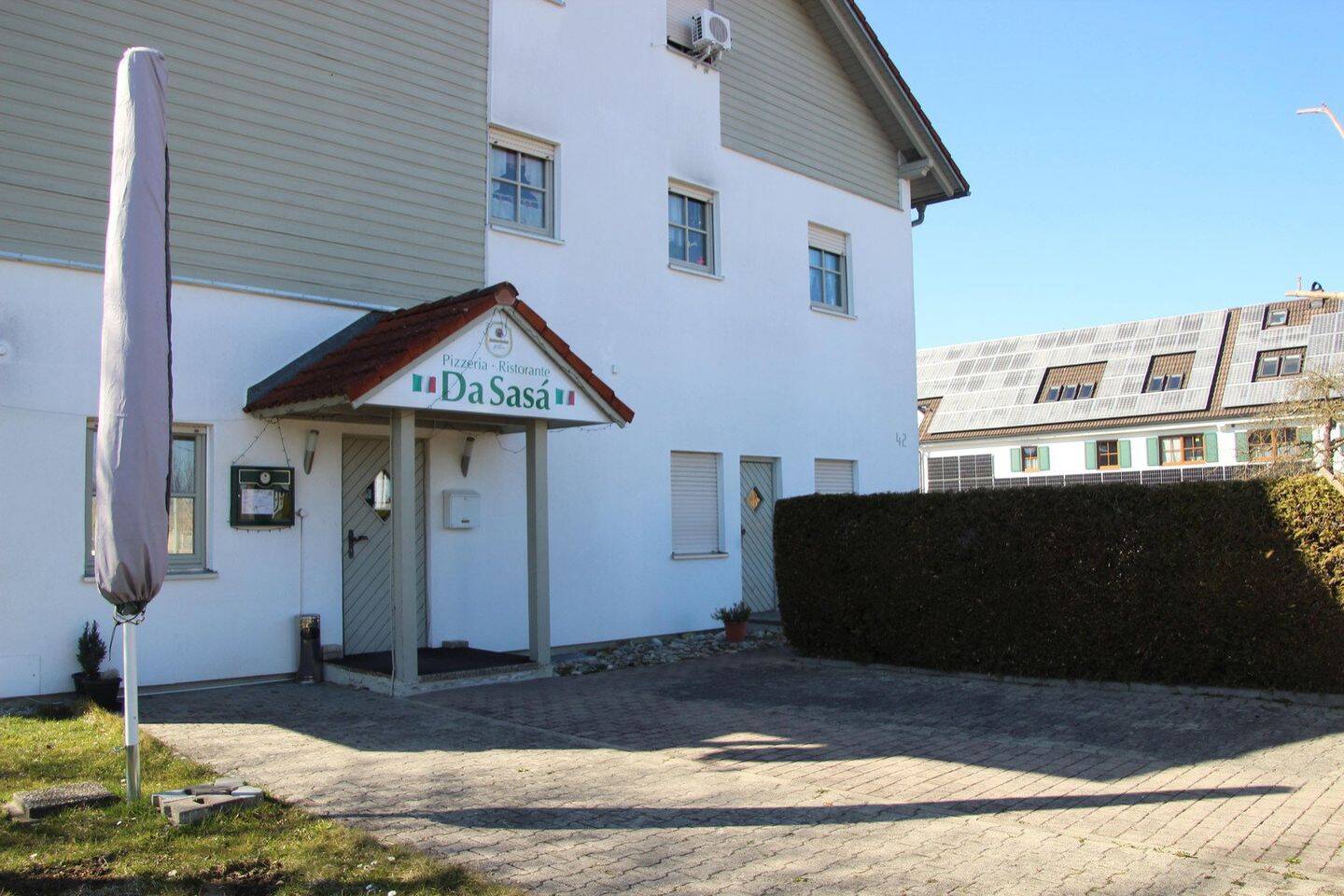 Vielseitige Erdgeschoss-Einheit mit exklusivem Gartenanteil und flexiblen Nutzungsmöglichkeiten, 86836 Untermeitingen