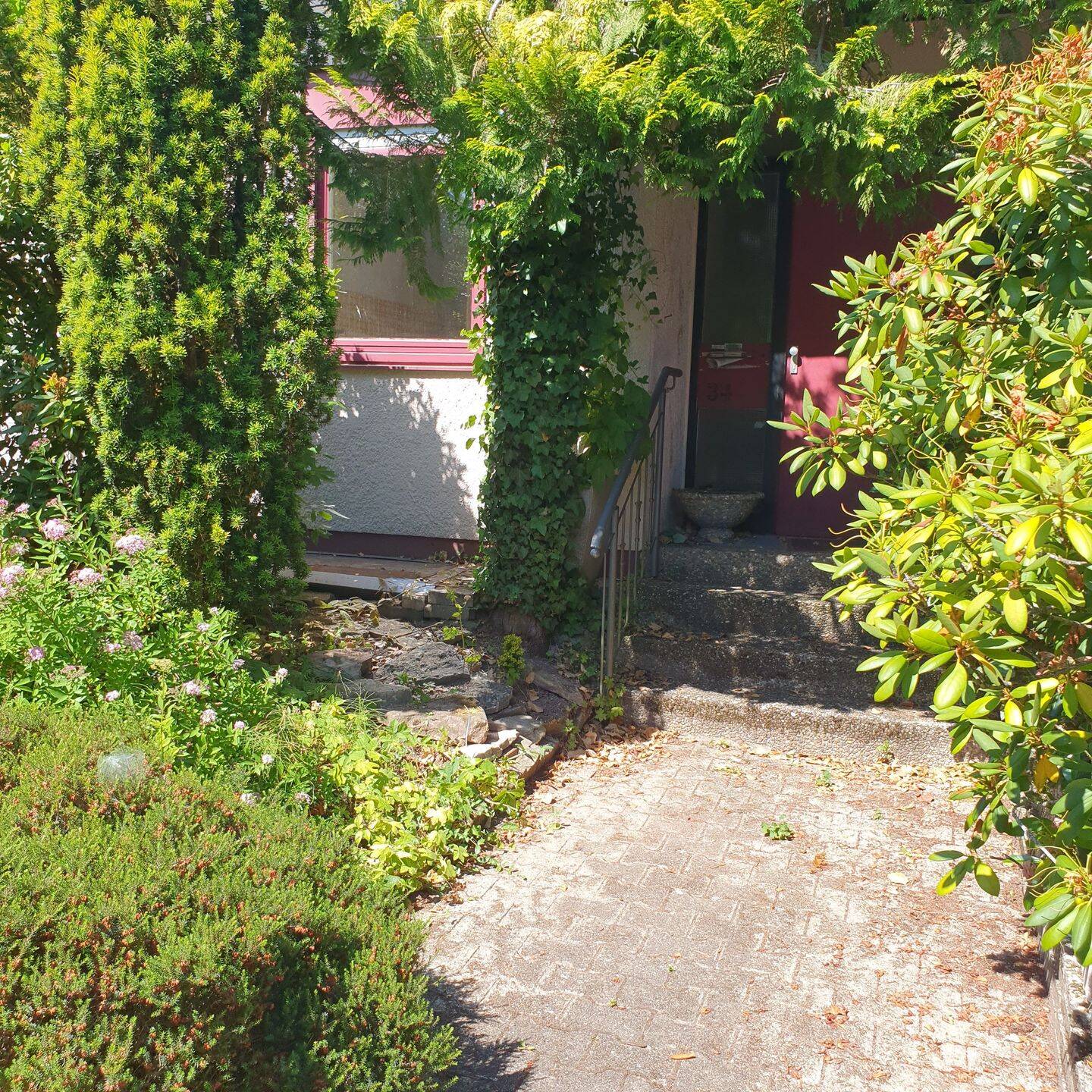 Pforzheim -Haidach Großzügiges Einfamilienhaus in ruhiger Lage, 75181 Pforzheim