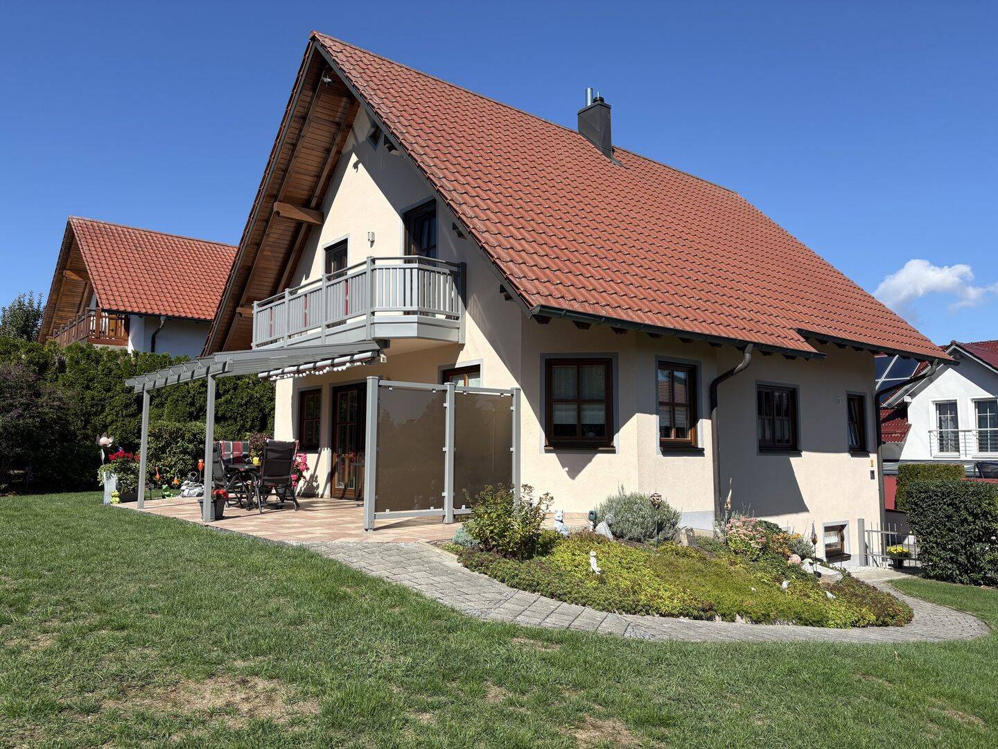 Ankommen & Wohlfühlen – Einfamilienhaus in Ergoldsbach mit günstigem Erbbauzins!, 84061 Ergoldsbach
