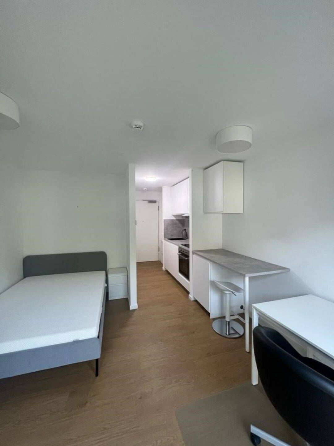 möblierte 1-Zimmerwohnung in Erlangen, 91052 Erlangen (Anger Erlangen-Ost Erlangen-Süd Innenstadt)