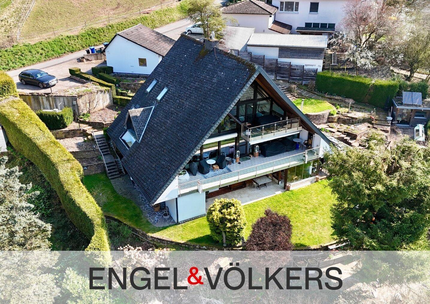 Architektenhaus mit Panorama Blick auf die Burgruine Freienstein in Gammelsbach, 64760 Oberzent