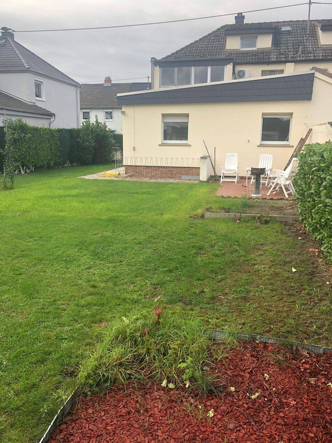 GRUNDform-Immobilien ! Lust auf individuelles Wohnen ? Renoviert – großzügig – gemütlich !, 65203 Wiesbaden (Biebrich Mainz-Amöneburg Schierstein)