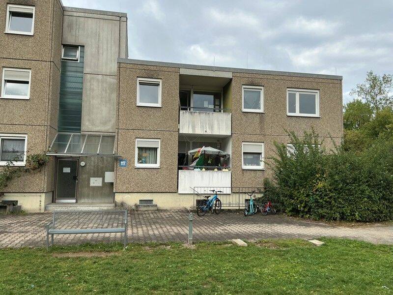 Platz für die ganze Familie – renovierte 5-Zimmer Wohnung, 89079 Ulm