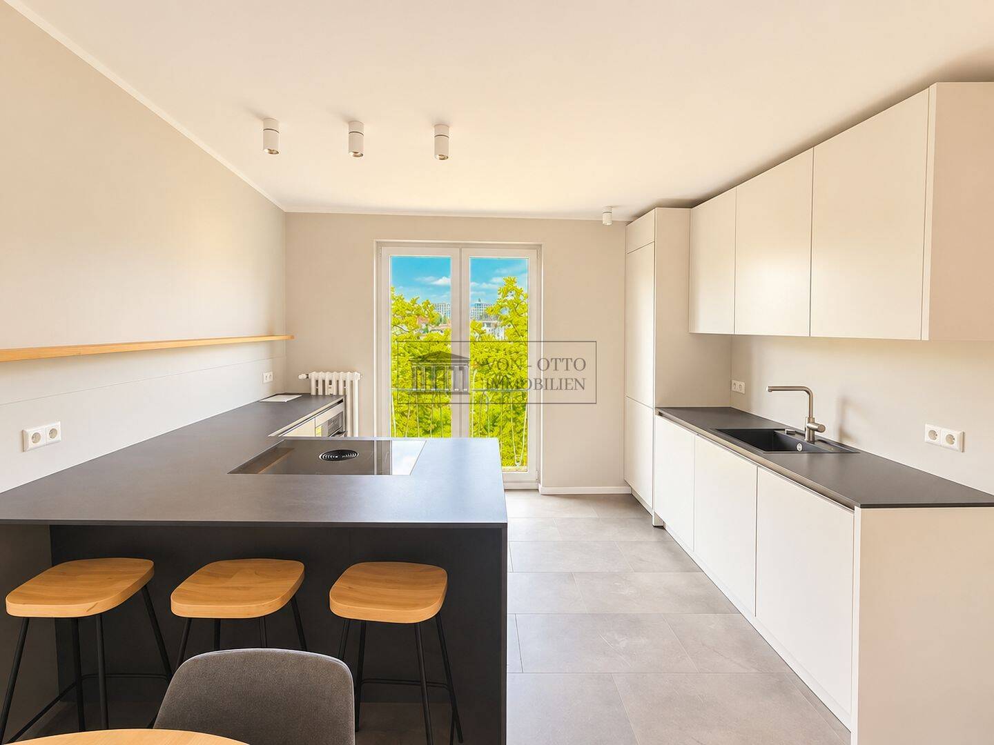 Stilvoll sanierte 3-Zimmer-Wohnung mit Balkon in Berlin-Schöneberg, 10827 Berlin (Tempelhof-Schöneberg Friedenau Schöneberg)