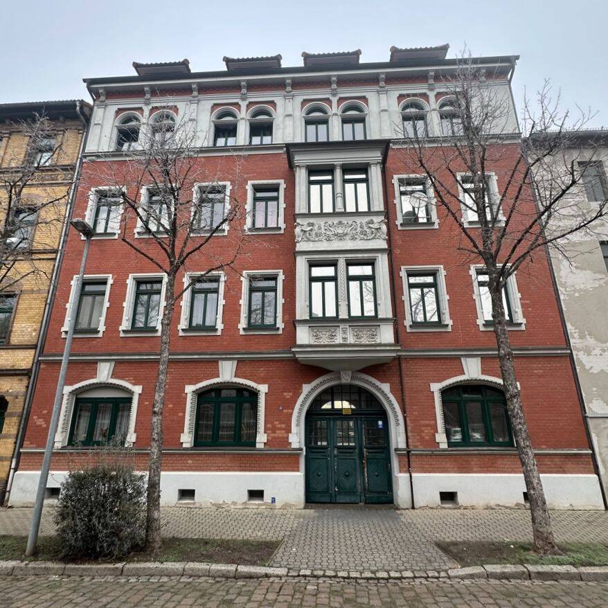 Einbauküche und Balkon!, 6667 Weißenfels