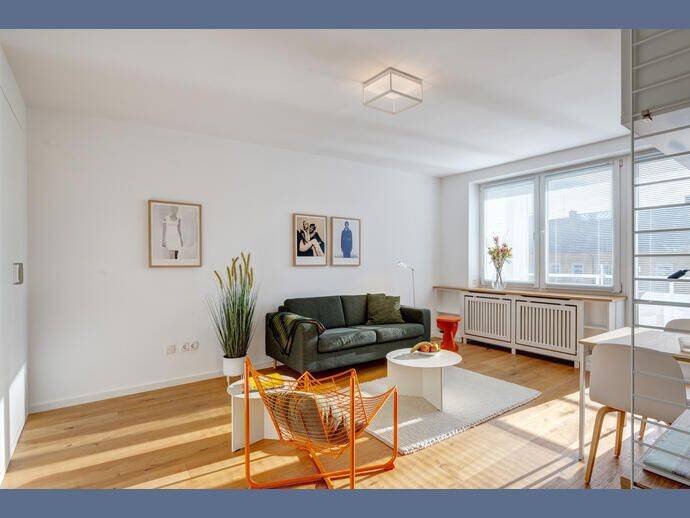 Möbliert: Lichtdurchflutetes Apartment mit Design-Ambiente, 81675 München (Au-Haidhausen Bogenhausen)