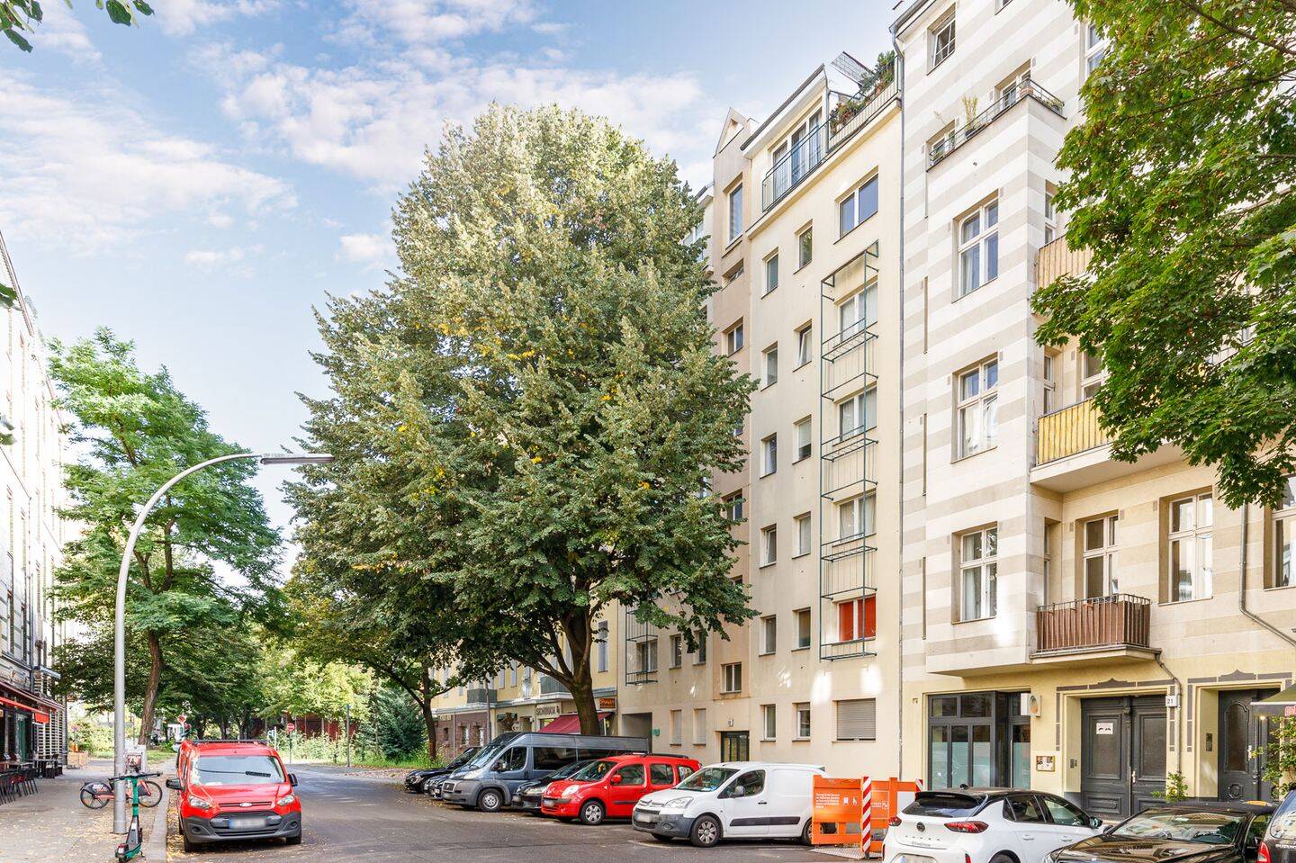 Urban Nest – Modernes City Studio mit stilvoller Möblierung nahe dem Winterfeldtplatz, 10781 Berlin (Tempelhof-Schöneberg Schöneberg)