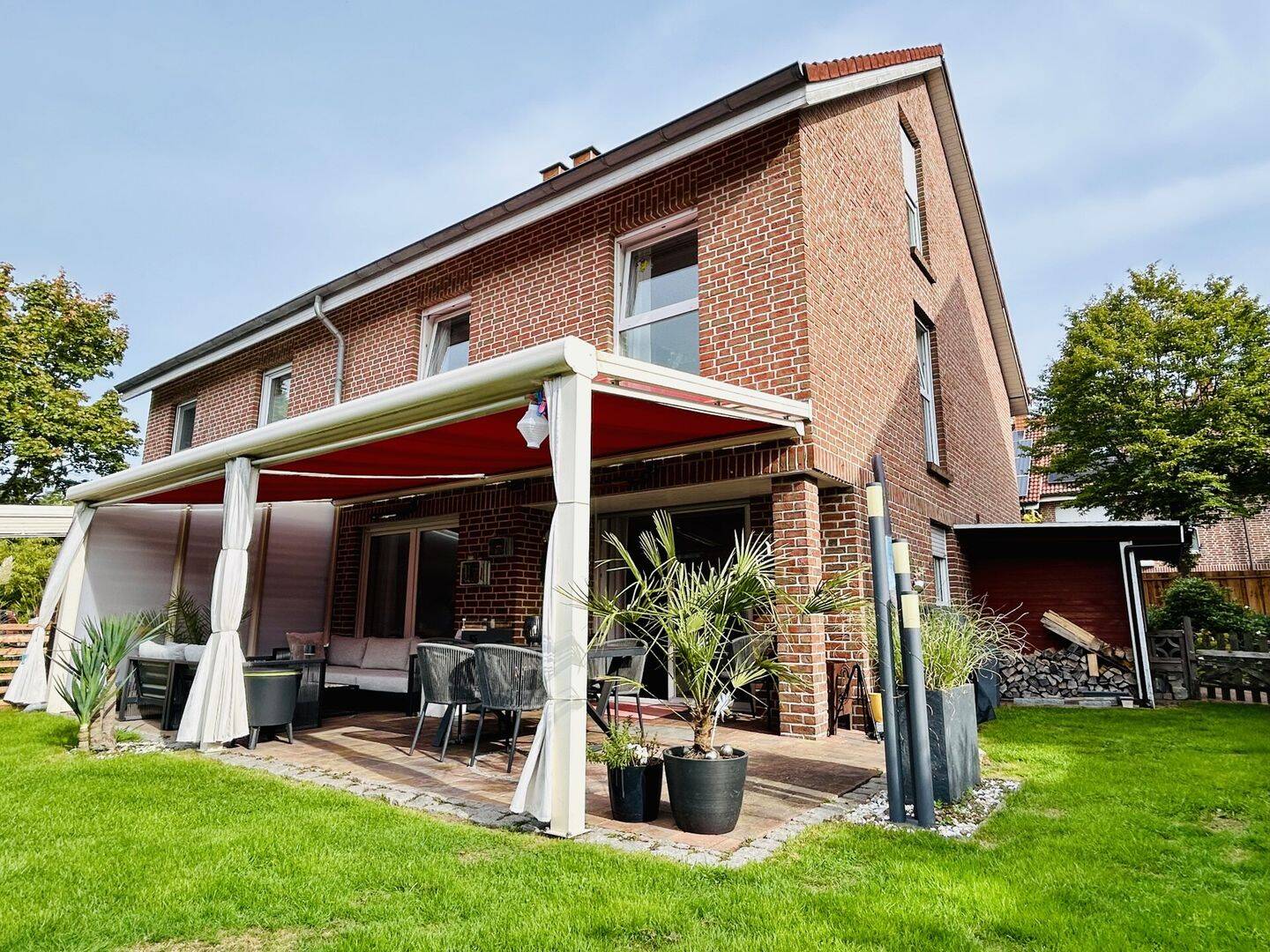 Doppelhaushälfte mit fünf Zimmern und liebevoll angelegtem Garten, 46286 Dorsten