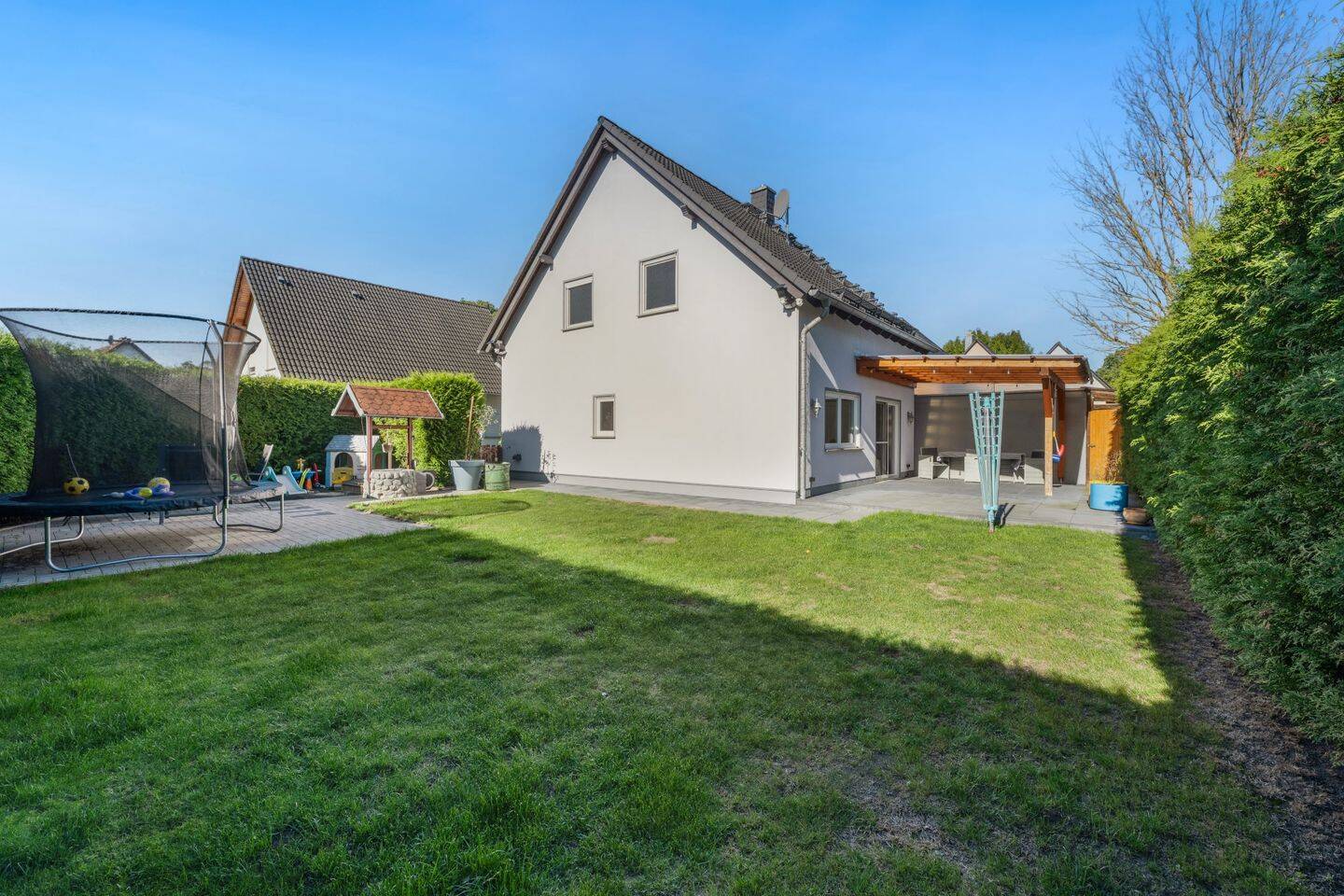 Familienfreundlich am Stadtrand – gepflegtes Einfamilienhaus mit Kamin, 4356 Leipzig (Seehausen Wiederitzsch)