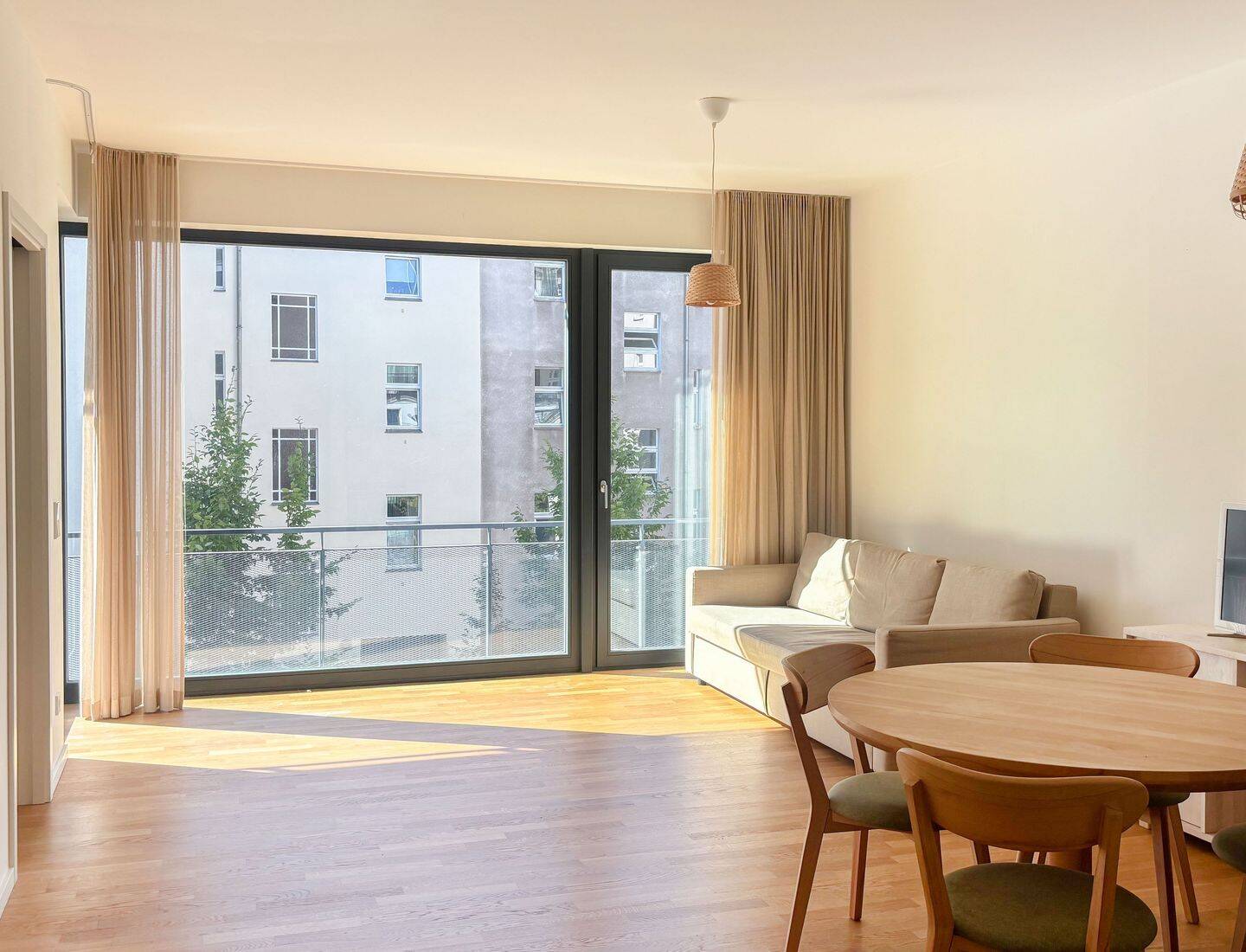 Stilvoll und nachhaltig: Zentrales Wohnen in moderner Ruheoase am Paul-Lincke-Ufer, 10999 Berlin (Friedrichshain-Kreuzberg Kreuzberg)