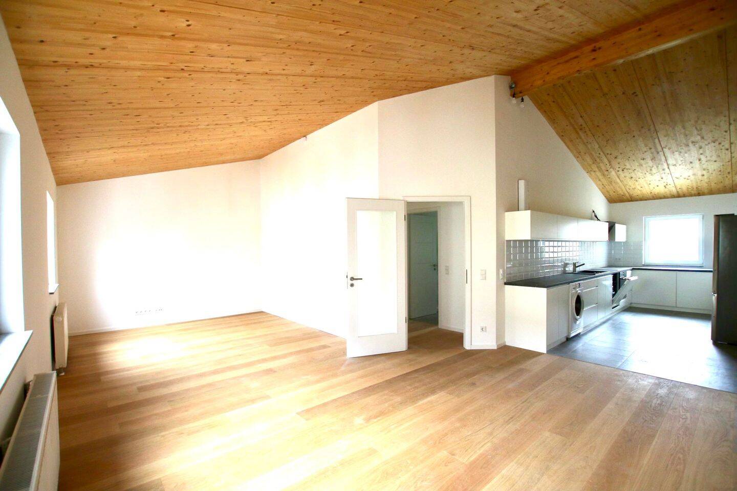 Helle Wohnung im 2. OG einer kleinen Wohnanlage, 13403 Berlin (Reinickendorf Kolonie Erholung Kolonie Gartenfreunde Tegel Wittenau)