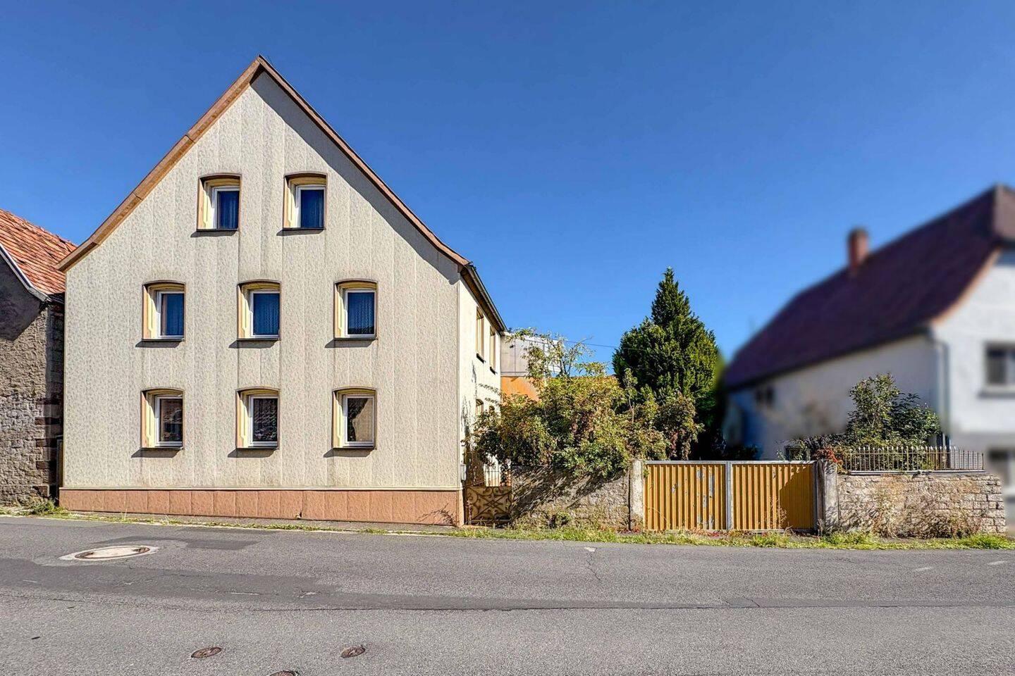 Sanierungsobjekt mit großem Potenzial, Innenhof, Scheune und ausbaufähigem Dachgeschoss, 97342 Seinsheim