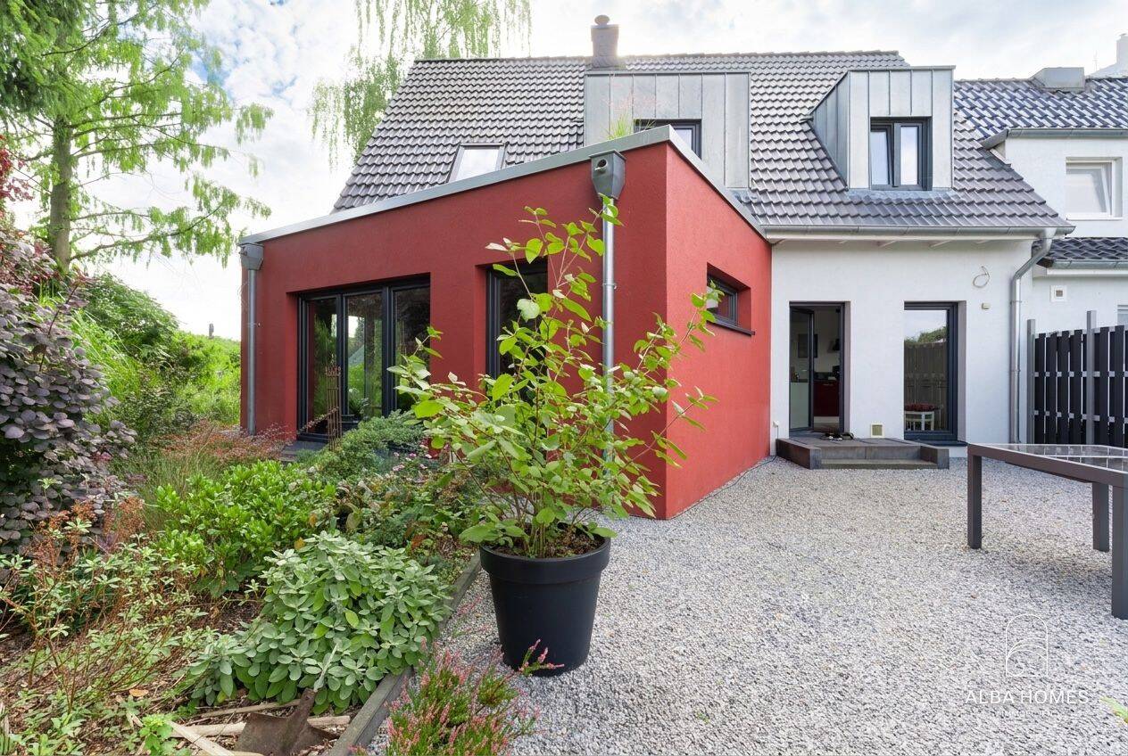 Viel Raum zum Leben – neuwertiges Einfamilienhaus mit außergewöhnlichem Wohngefühl und großem Garten, 23558 Lübeck (Buntekuh Sankt Lorenz Nord Sankt Lorenz Süd)