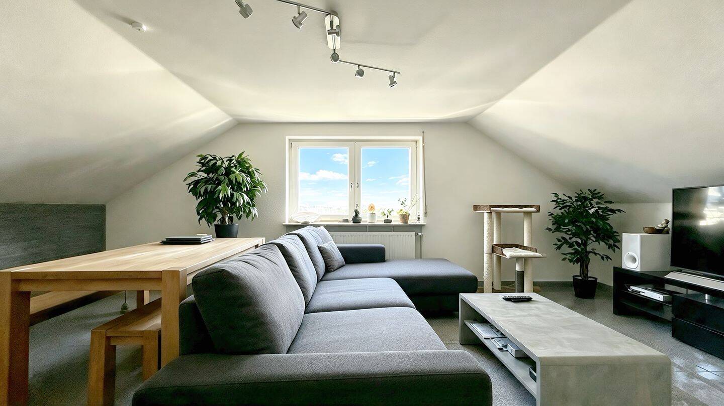 Modernes Wohnen in Leingarten – Einbauküche, Klimaanlage & Stellplatz, 74211 Leingarten