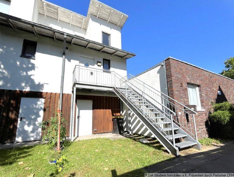 Appartment im Stil eines Reihenhauses in zentraler Wohnlage, 25451 Quickborn