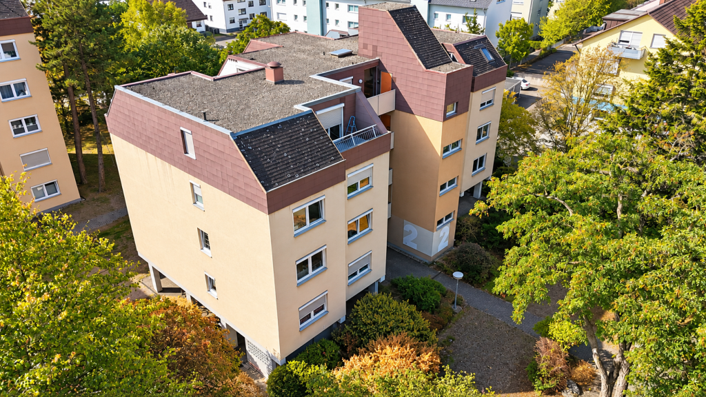 Helle 3 Zimmer Whg. im 2. OG mit Aufzug in Freiburg St. Georgen, 79111 Freiburg im Breisgau