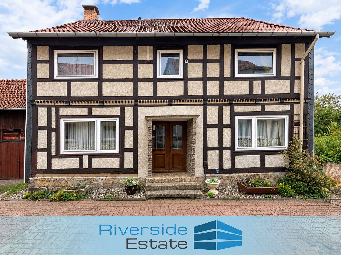 Osterwald I Großzügiges Einfamilienhaus mit Anbau, Wintergarten, Balkon & Garage!, 31020 Salzhemmendorf