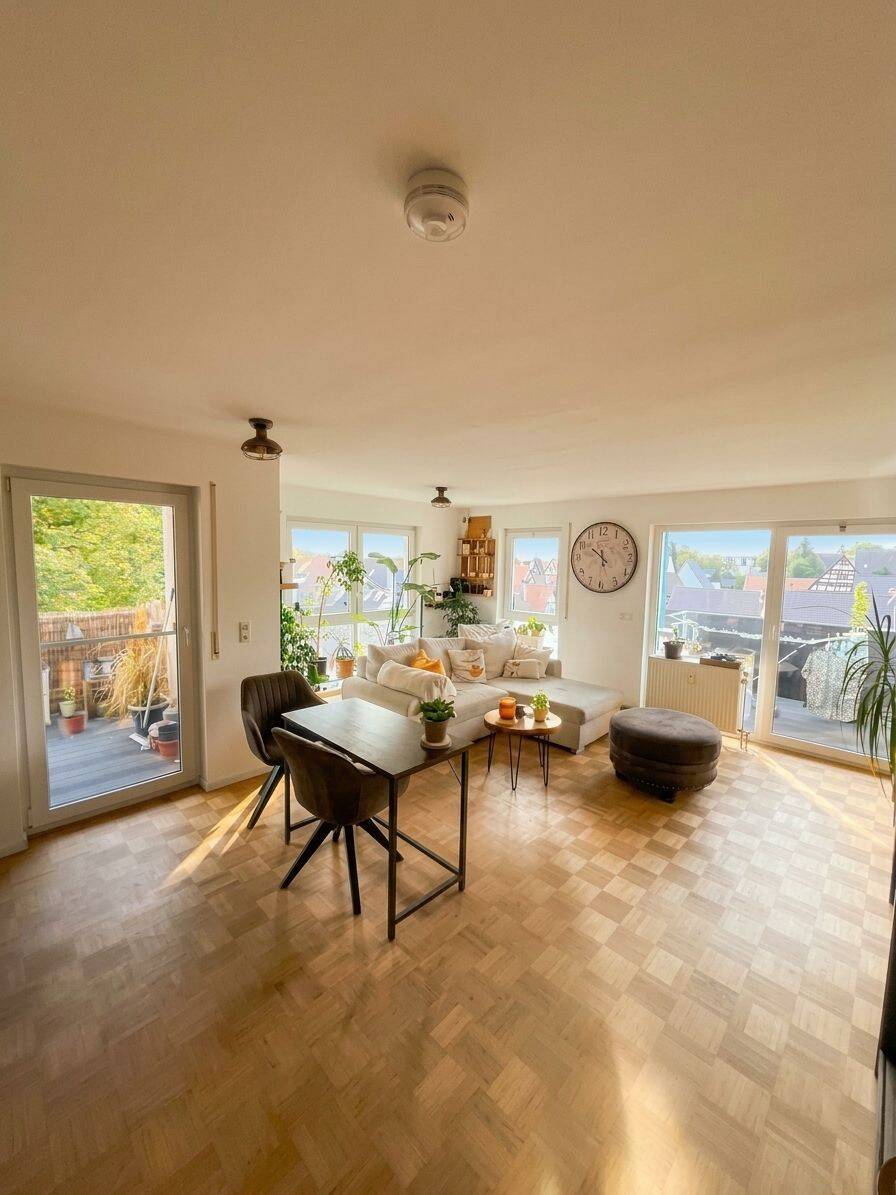 Charmante 2-Zimmer-Mietwohnung mit zwei Balkonen und barrierefreiem Zugang, 75203 Königsbach-Stein