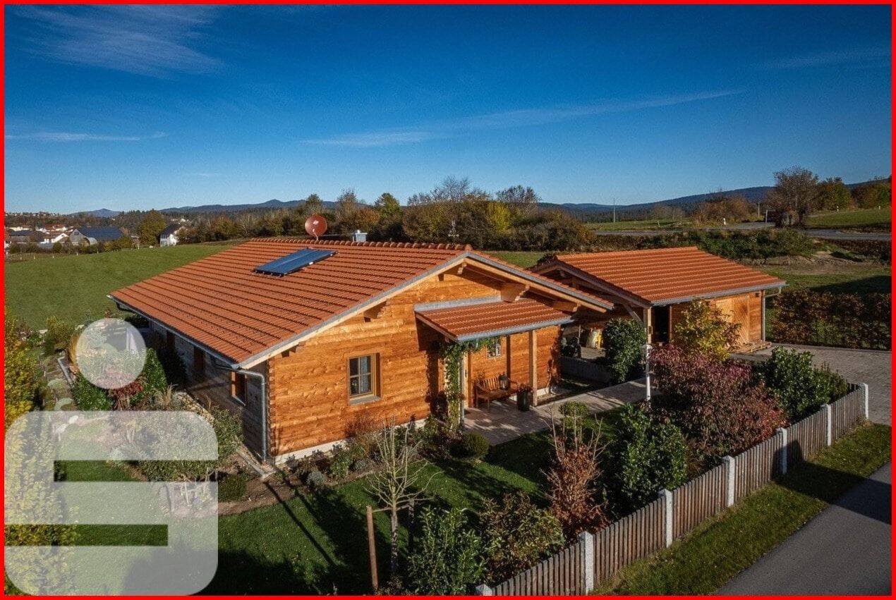 Neuwertiger Bungalow in Holzrahmenbauweise in 94146 Hinterschmiding, 94146 Hinterschmiding