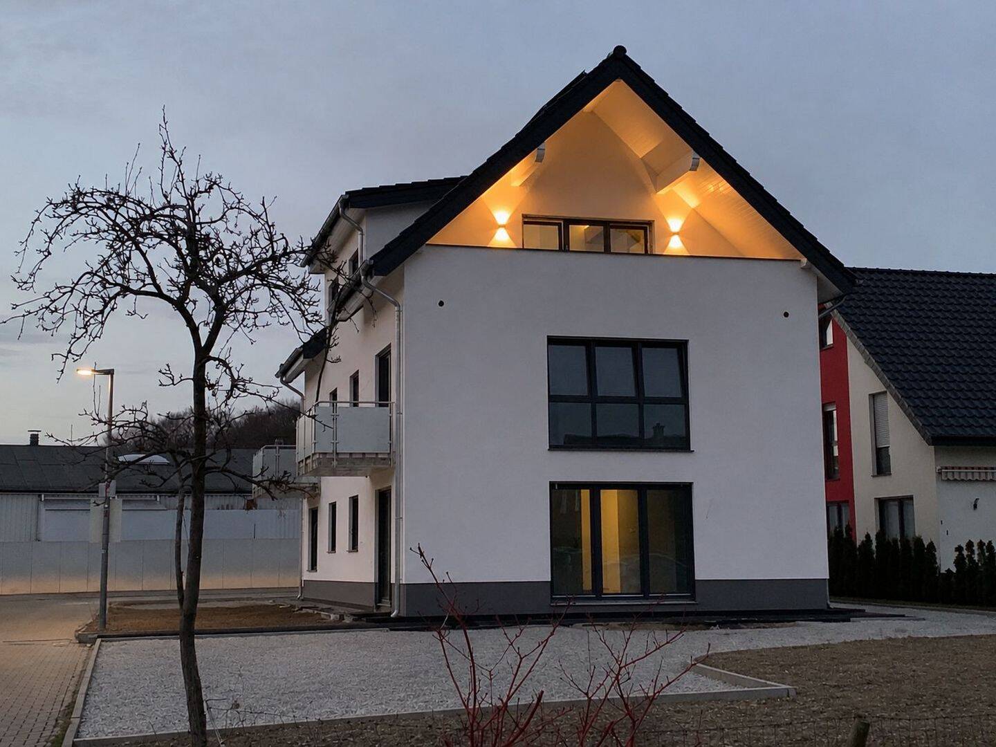 Moderne 3-Zimmer-Dachgeschosswohnung in Bielefeld-Theesen, 33739 Bielefeld